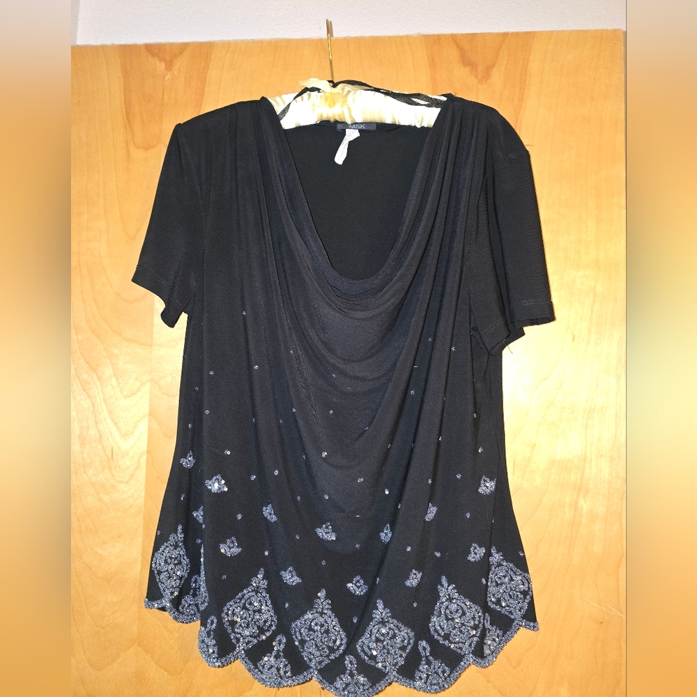 MSK Black Short Sleeve Top with White/Glitter Patterns